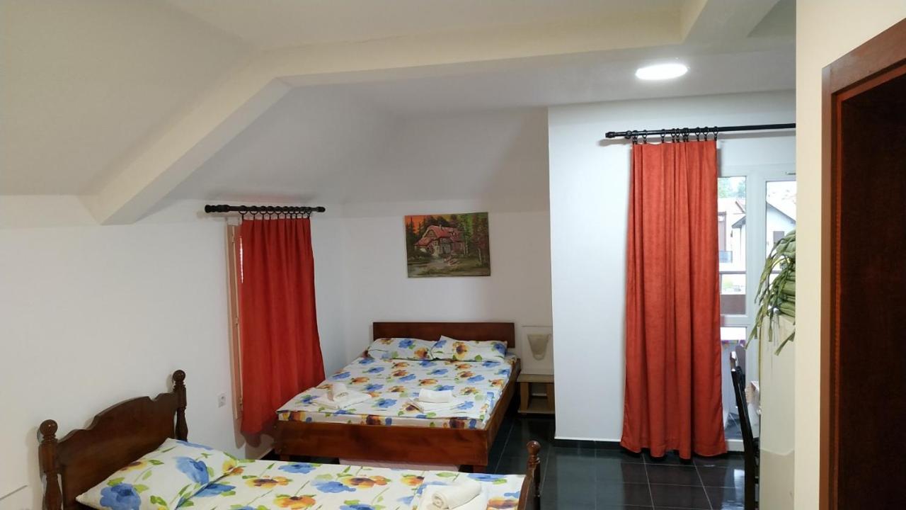 Srebrna Nit Veliko Gradište Exterior foto